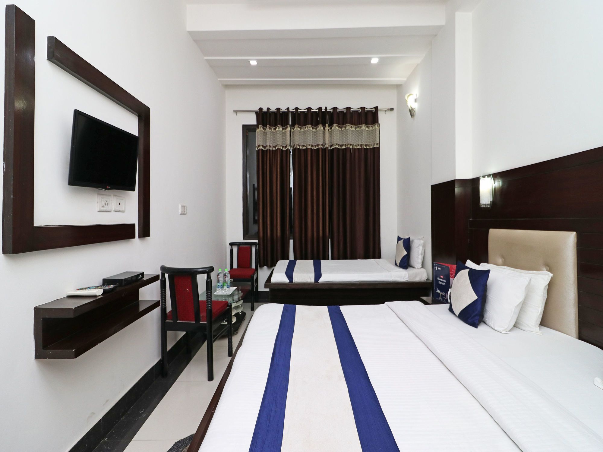 Oyo 9974 Hotel Taj Prince Agra  Ngoại thất bức ảnh
